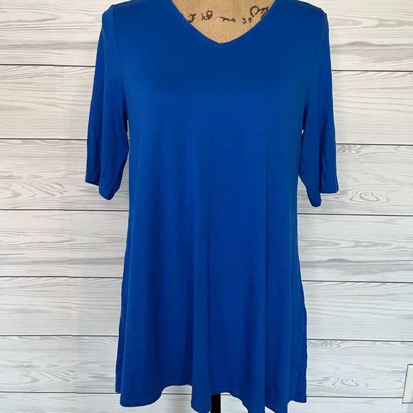 NWT. Alfani v-neck swing tunic top - Picture 7 of 10